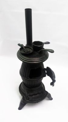 Cast Iron Railway Pot Bellied Toy Stove